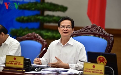 Vietnam expects to reach almost all development targets this year - ảnh 2